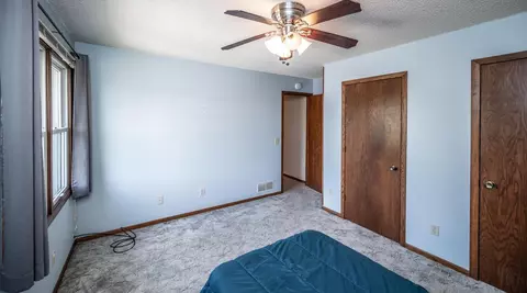 4477 Reindeer Ln, Eagan, MN 55123 photo 18