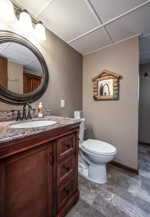 4477 Reindeer Ln, Eagan, MN 55123 photo 24