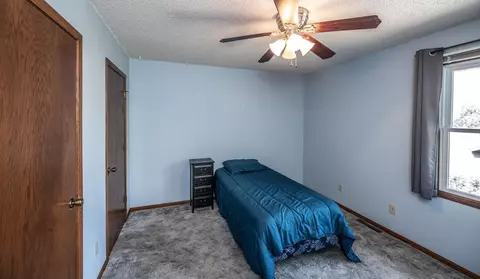 4477 Reindeer Ln, Eagan, MN 55123 photo 17