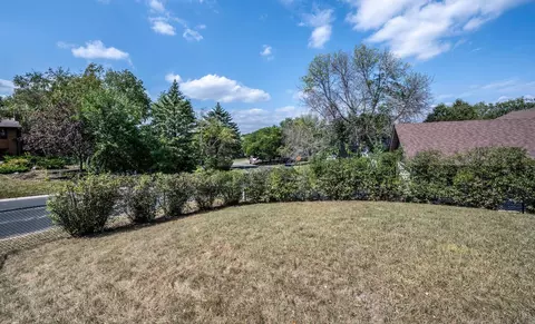 4477 Reindeer Ln, Eagan, MN 55123 photo 31