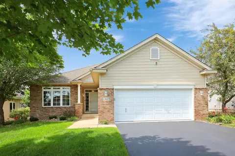 13617 Crosscliffe Pl, Rosemount, MN 55068
