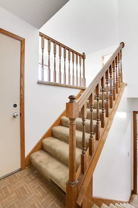 4568 Horizon Cir, Eagan, MN 55123 photo 4