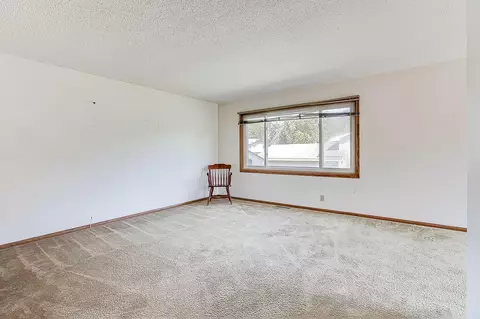 4568 Horizon Cir, Eagan, MN 55123 photo 5
