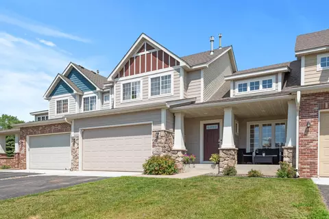 21321 Hytrail Cir, Lakeville, MN 55044