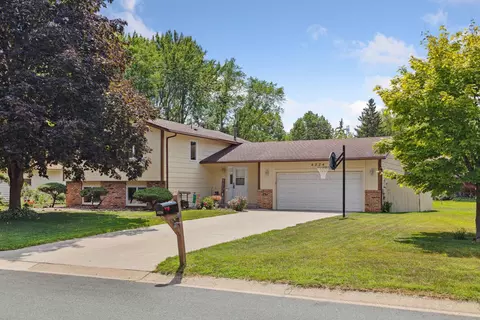 4334 Bear Path Trl, Eagan, MN 55122