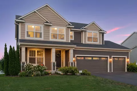 1111 Skybrooke Ave, Waconia, MN 55387