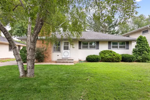 6715 Oakland Ave S, Richfield, MN 55423