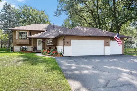 10437 Lever St NE, Circle Pines, MN 55014