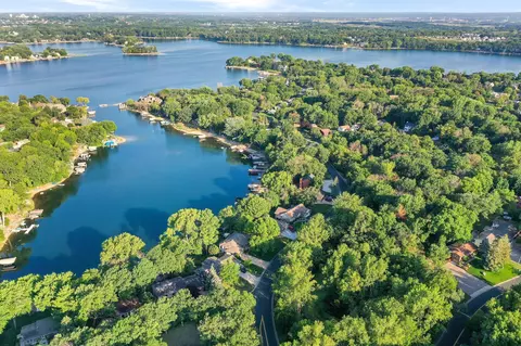 15365 Fish Point Rd SE, Prior Lake, MN 55372