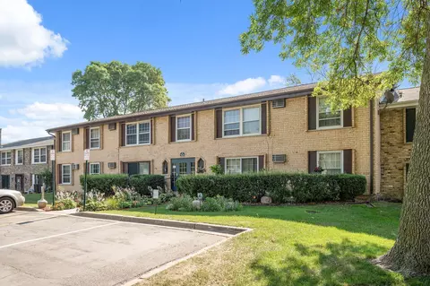 924 Westbrooke Way #4, Hopkins, MN 55343