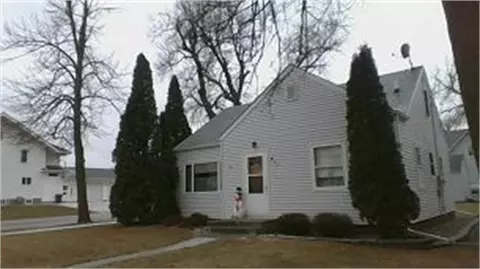411 4th Ave, Wilmont, MN 56185