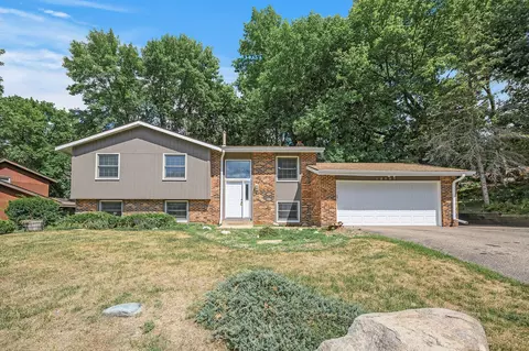 12737 Pheasant Run, Burnsville, MN 55337