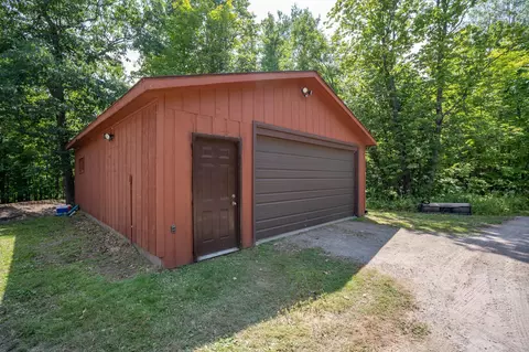 5154 Eagle Lake Rd, Duluth, MN 55803 photo 2