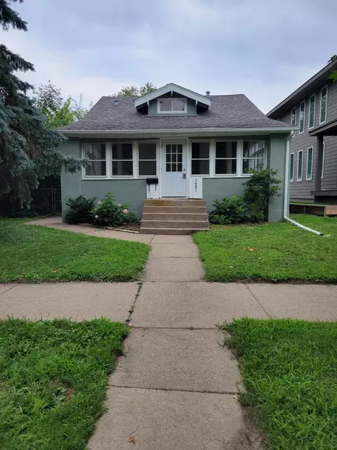 1481 Hamline Ave N, Saint Paul, MN 55108