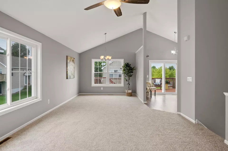  7370 Windsor Dr N, Shakopee, MN 55379 photo 9