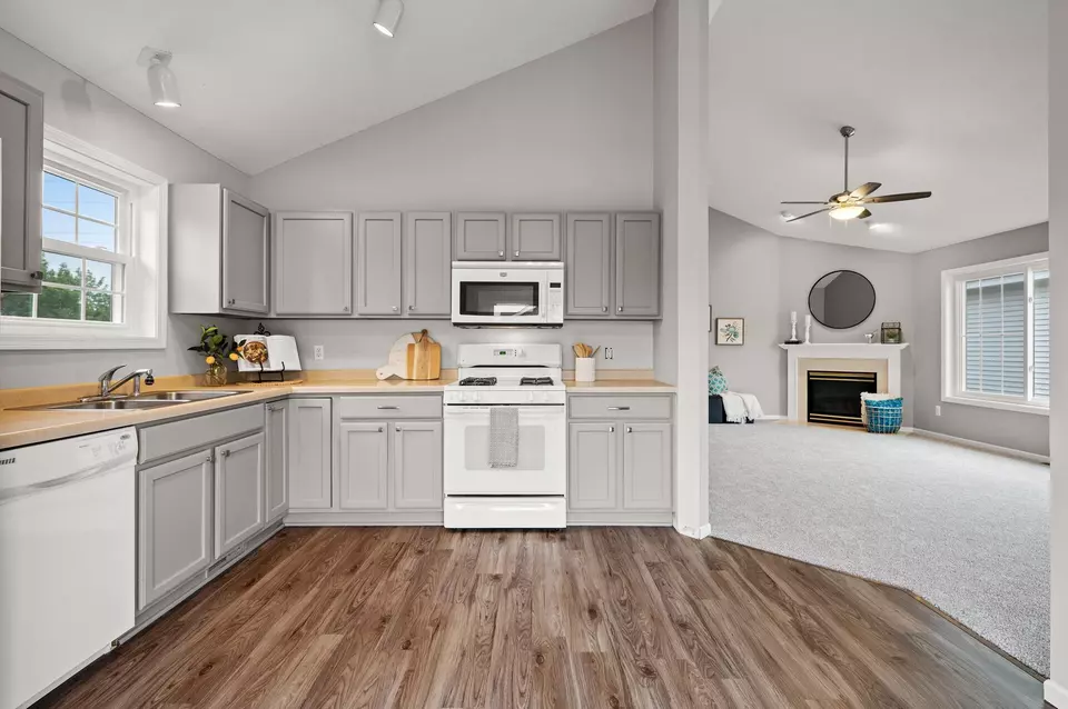  7370 Windsor Dr N, Shakopee, MN 55379 photo 15