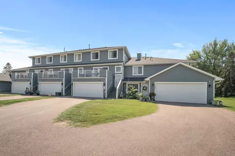 2205 E 117th St #108, Burnsville, MN 55337