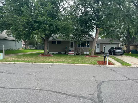 911 Midland Ave, Albany, MN 56307