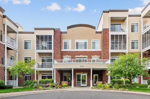 8200 W 33rd St #206, Saint Louis Park, MN 55426
