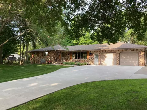 19914 Gary St NW, Elk River, MN 55330