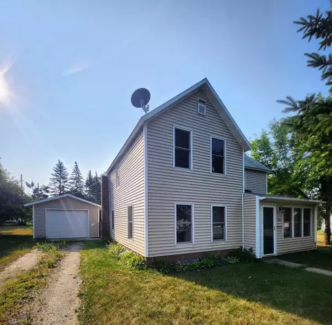 210 1st St NE, Wadena, MN 56482