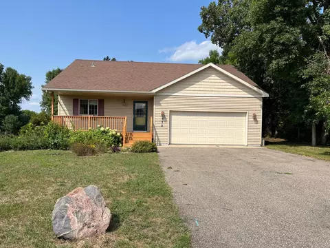 372 Homestead St, Detroit Lakes, MN 56501
