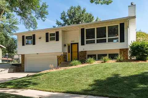 1505 34th St NW, Rochester, MN 55901