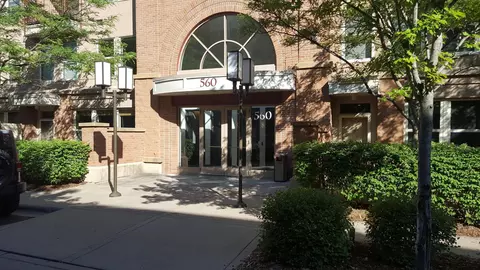 560 N 2nd St #402, Minneapolis, MN 55401