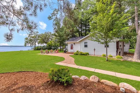 5743 Nashway Rd, Nisswa, MN 56468