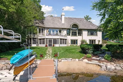 70 Highland Ave, Tonka Bay, MN 55331