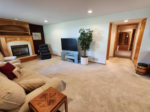 150 Orchard Manor Dr SE, Plainview, MN 55964 photo 30