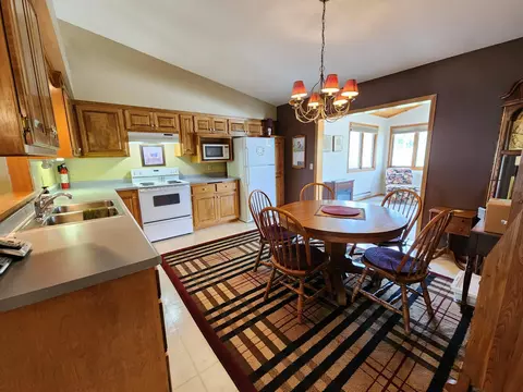 150 Orchard Manor Dr SE, Plainview, MN 55964 photo 15