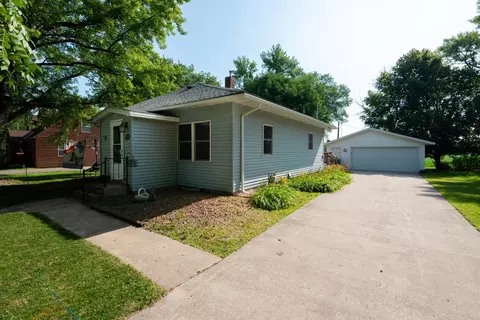 205 E Road Rd S, Atwater, MN 56209