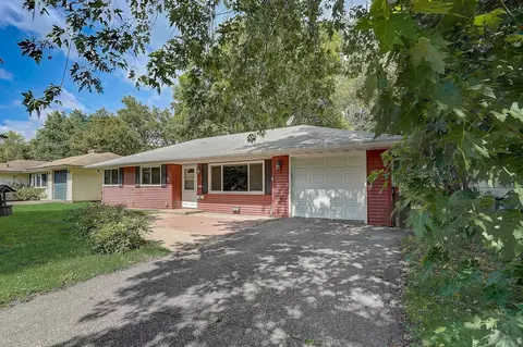 6820 W 23rd St, Saint Louis Park, MN 55426
