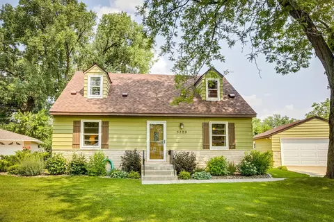 5229 Capitol St NE, Fridley, MN 55421