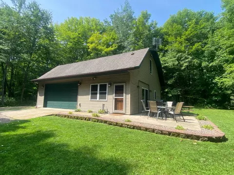 9398 W Woodlawn Dr, Holcombe, WI 54745