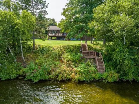 11531 Lower Gull Lake Trl, East Gull Lake, MN 56401
