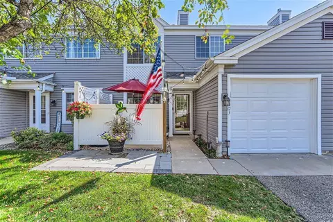1817 Southcross Dr W #2903, Burnsville, MN 55306