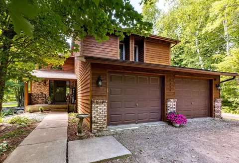 5340 Martin Rd, Duluth, MN 55811