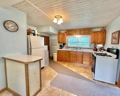 21619 Shallow Lake Rd, Warba, MN 55793 photo 5