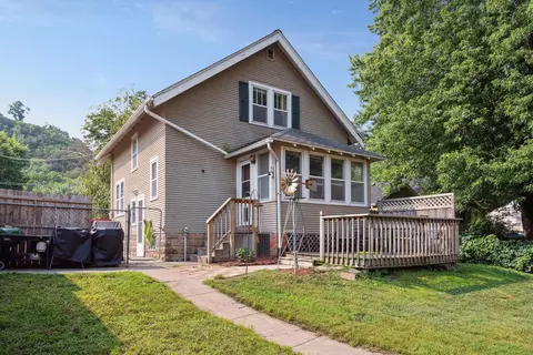 216 E 6th St, Red Wing, MN 55066