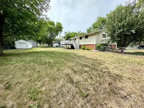 207 Carrow St, Marshall, MN 56258 photo 27