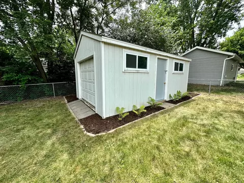 207 Carrow St, Marshall, MN 56258 photo 28