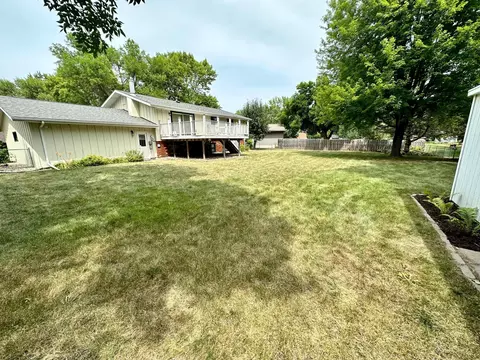 207 Carrow St, Marshall, MN 56258 photo 26
