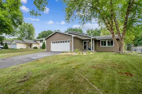 9194 Shenandoah Ln N, Maple Grove, MN 55369