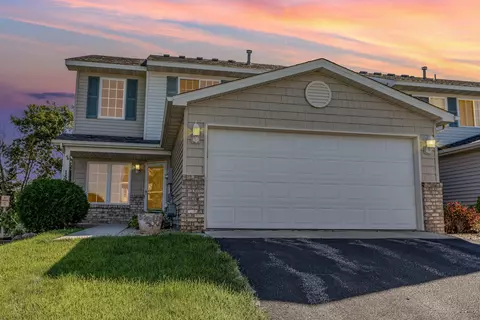 1532 Praha St SE, New Prague, MN 56071