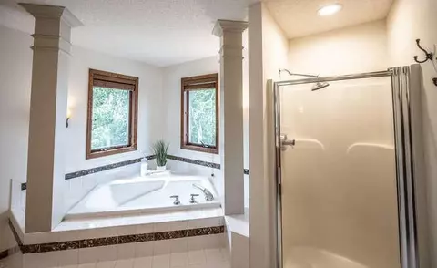 545 Hawthorne Woods Dr, Eagan, MN 55123 photo 46