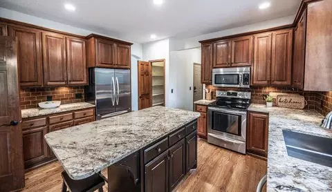 545 Hawthorne Woods Dr, Eagan, MN 55123 photo 20