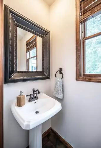 545 Hawthorne Woods Dr, Eagan, MN 55123 photo 33