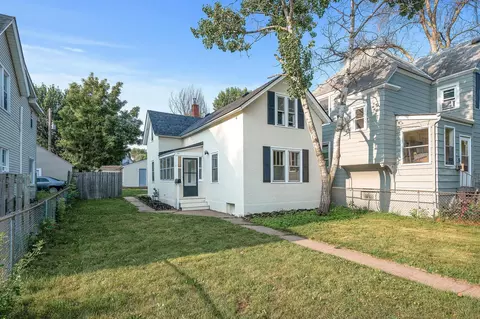 148 Baker St W, Saint Paul, MN 55107
